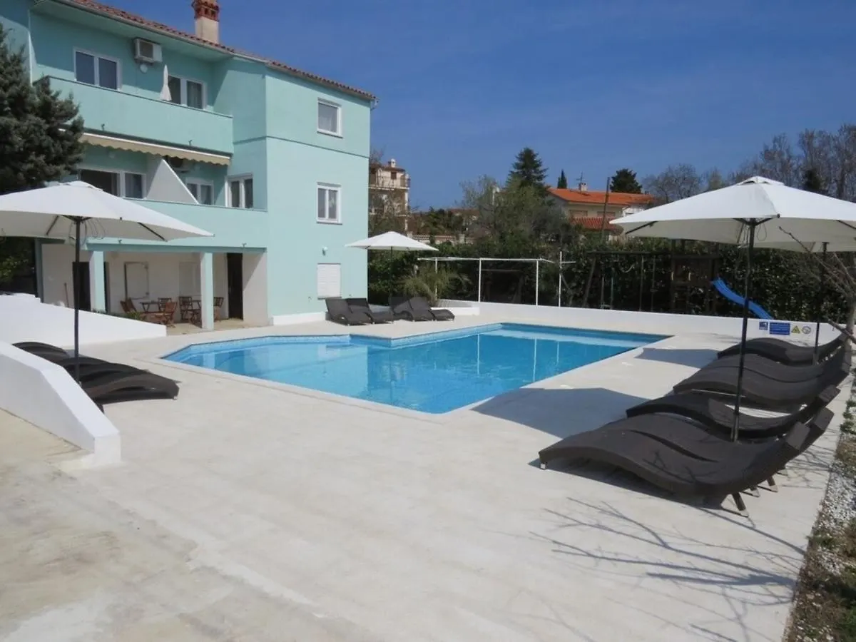Residenz Benni 3 Mit Beheiztem Grossem Pool Apartment Medulin Croatia