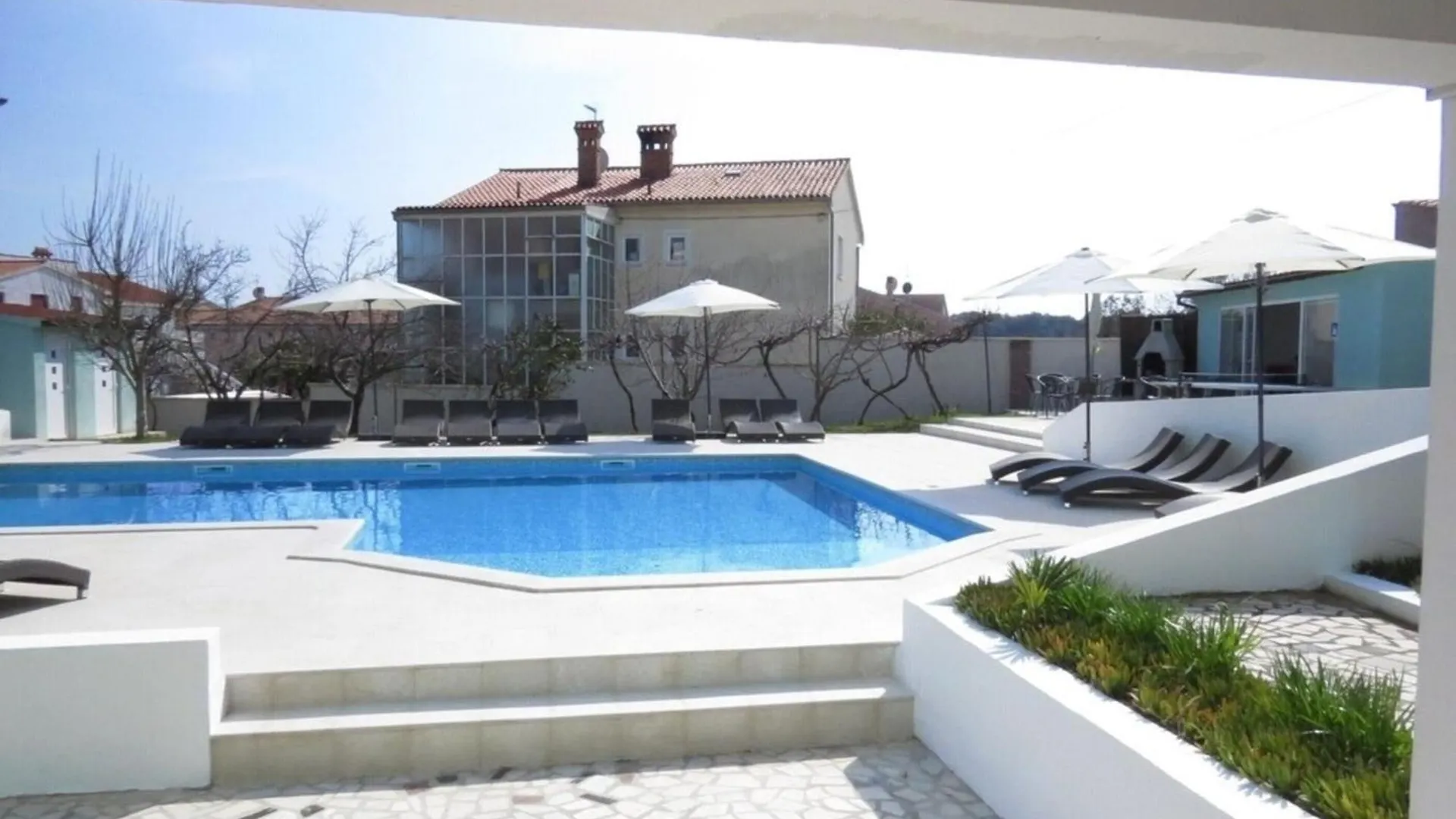 Residenz Benni 3 Mit Beheiztem Grossem Pool Apartment Medulin 0*,  Croatia